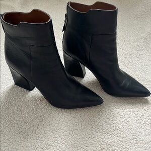 Chic Black Leather Ankle Boots. Franco Sarto.
